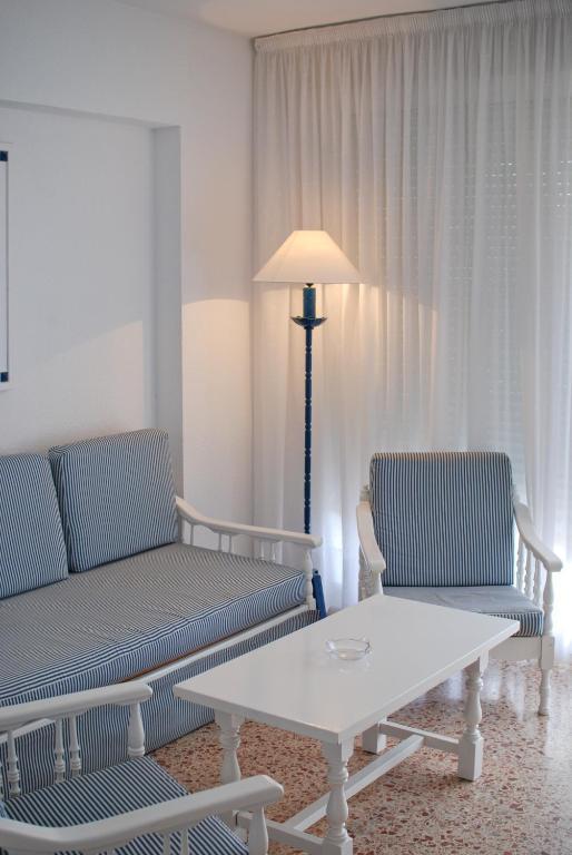 Apartamentos Concorde Alicante Bilik gambar