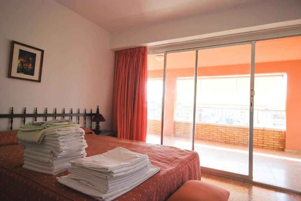 Apartamentos Concorde Alicante Bilik gambar